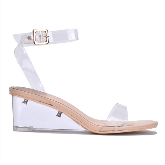 The Perfect Wedge Nude - Picture 1 of 4